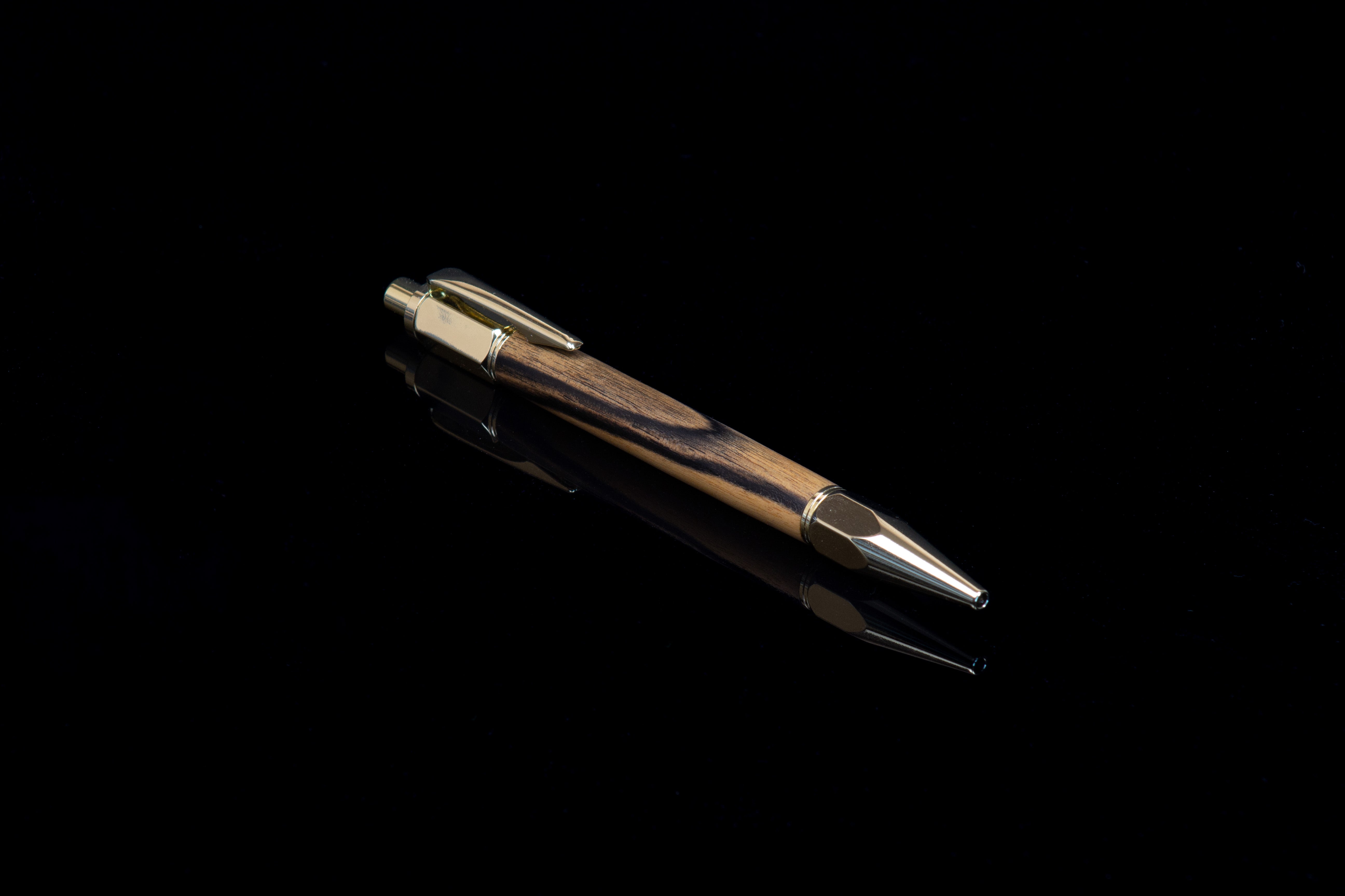 Luxury pen in gold and royal Laos ebony